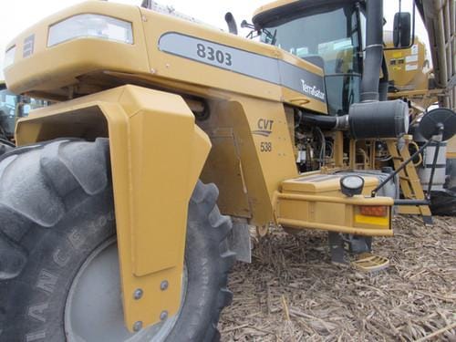 2011 Ag-Chem Terra-Gator 8303 Equipment Image0