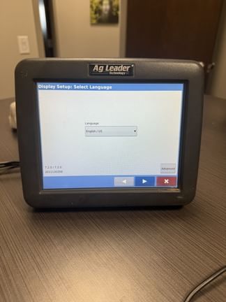 2011 Ag Leader Versa Equipment Image0