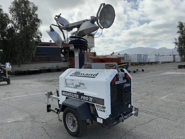Image of Allmand Night Lite Pro II equipment image 3