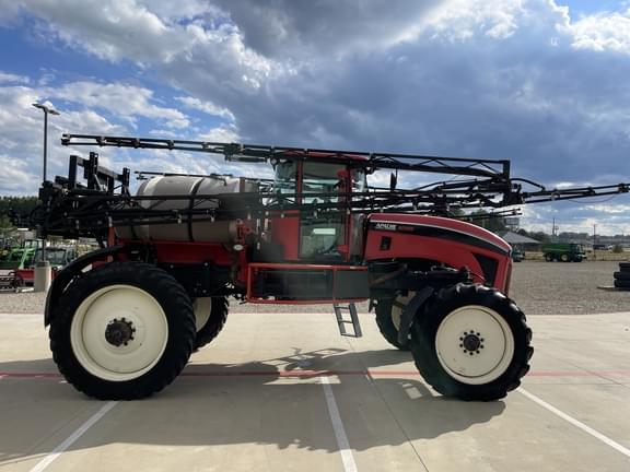 Image of Apache AS1020 equipment image 1