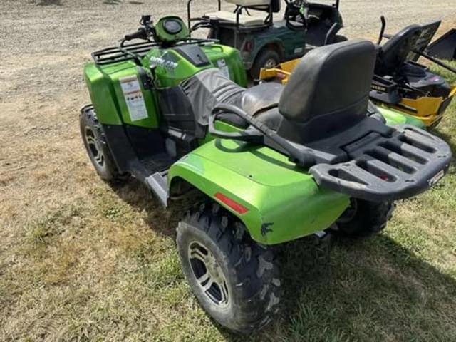 Image of Arctic Cat 700 equipment image 3