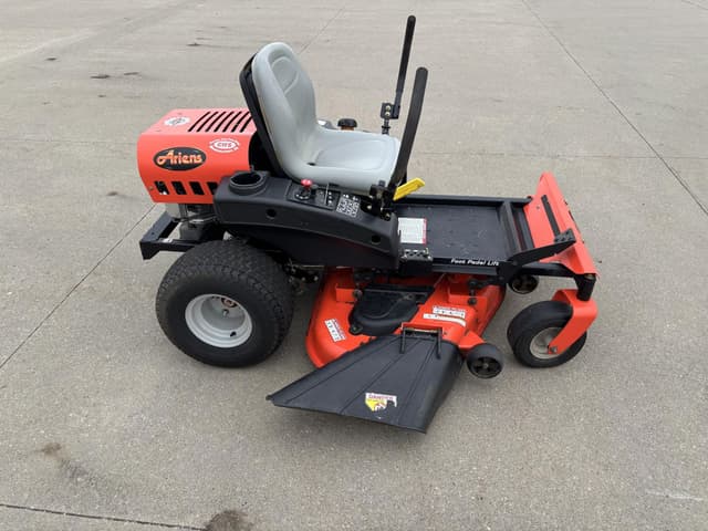 Image of Ariens Zoom 50 equipment image 4