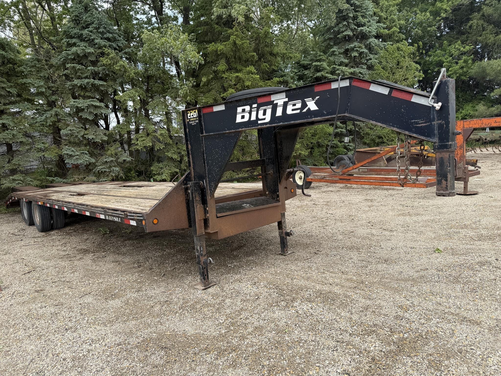 2011 Big Tex 22GN Equipment Image0