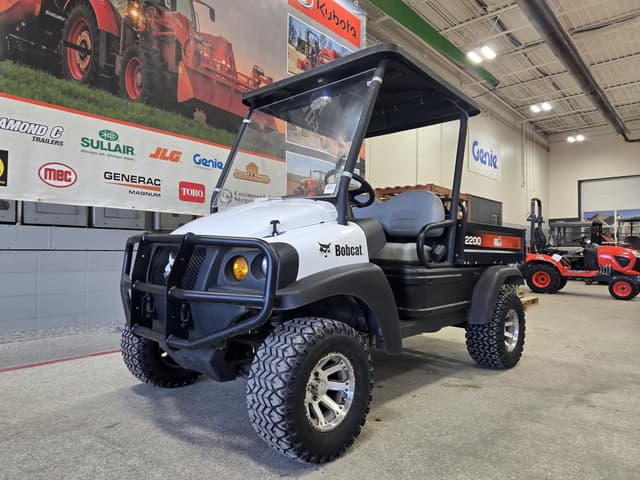 Image of Bobcat 2200 equipment image 2