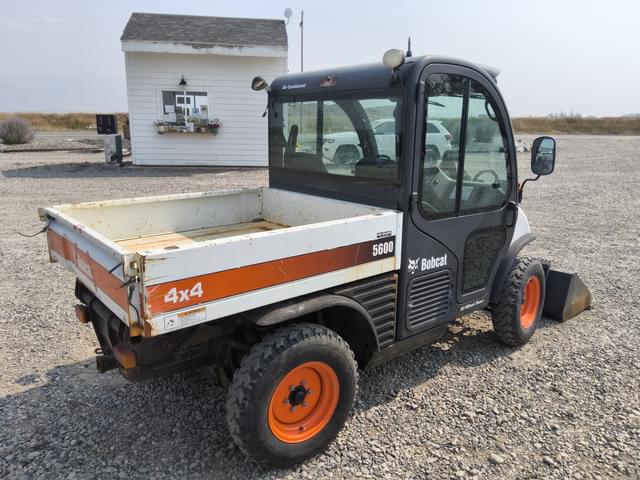 Image of Bobcat Toolcat 5600 equipment image 4
