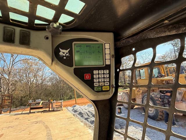 Image of Bobcat A300 equipment image 1