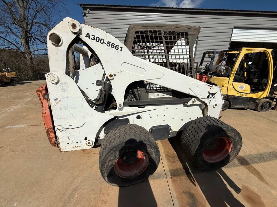 Image of Bobcat A300 Primary image