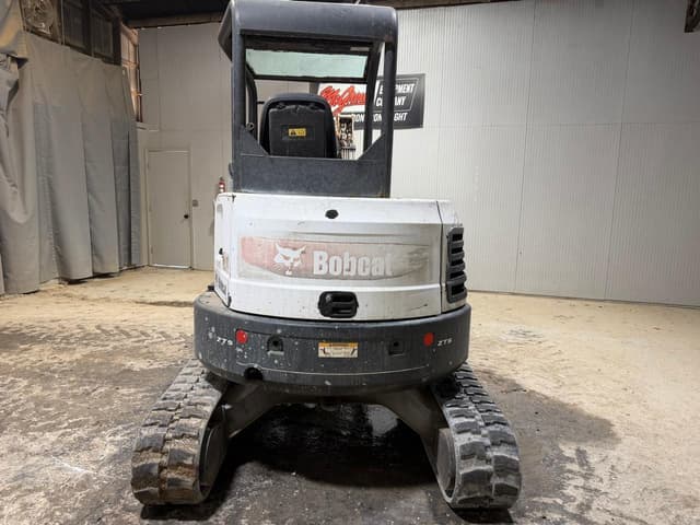 Image of Bobcat E35 equipment image 3