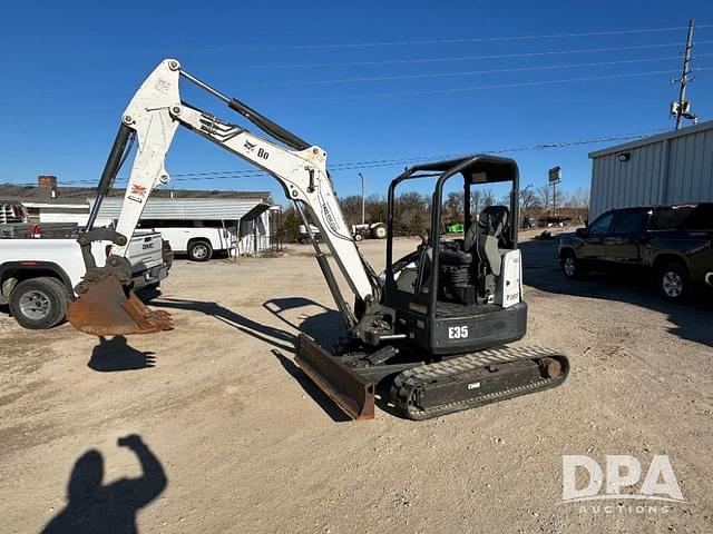 Image of Bobcat E35 equipment image 1