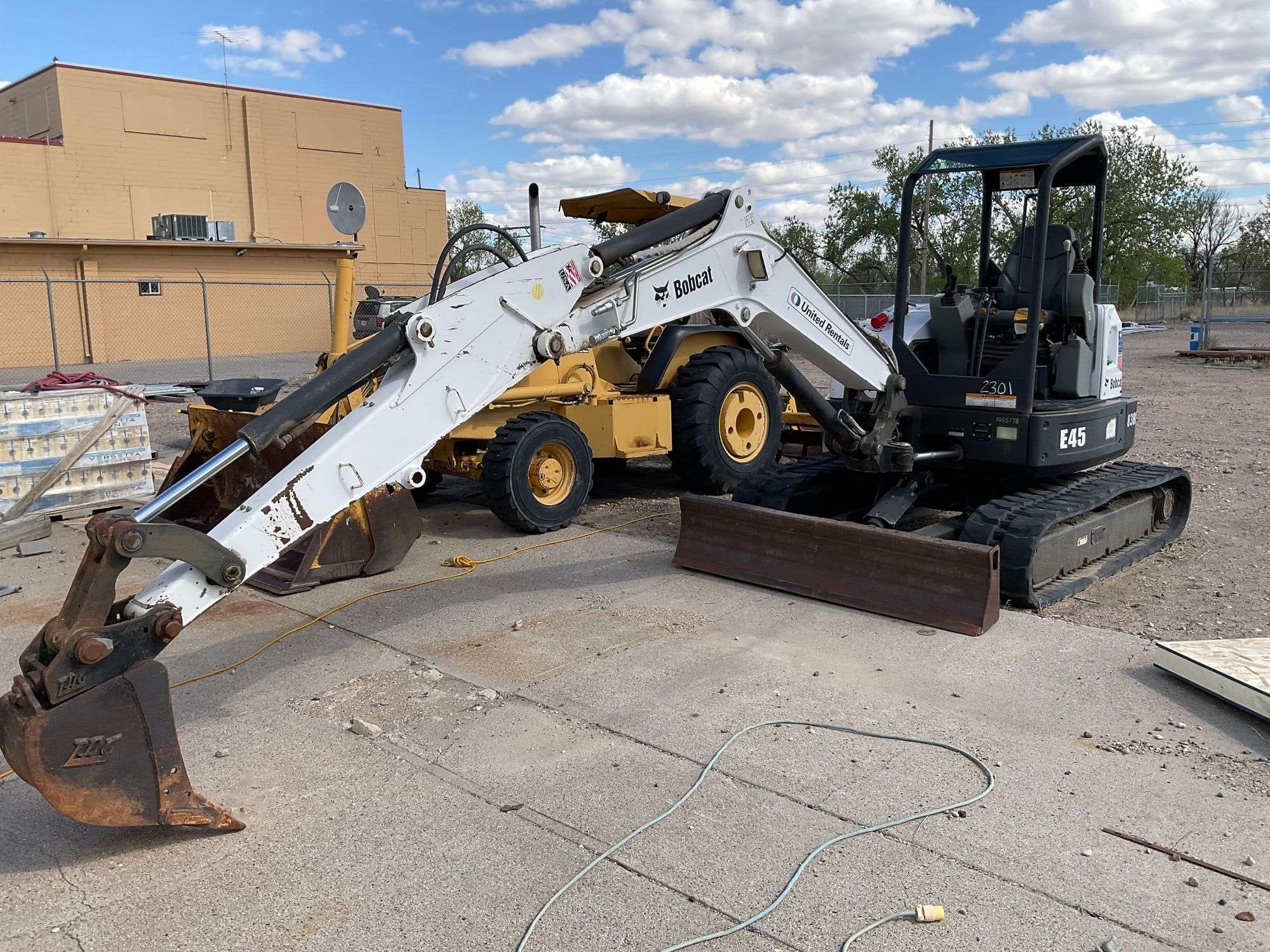 2011 Bobcat E45 Equipment Image0