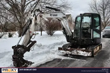 Main image Bobcat E60