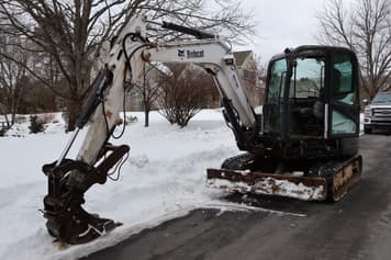 Main image Bobcat E60
