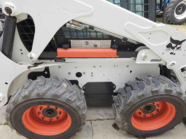 Image of Bobcat S175 equipment image 3