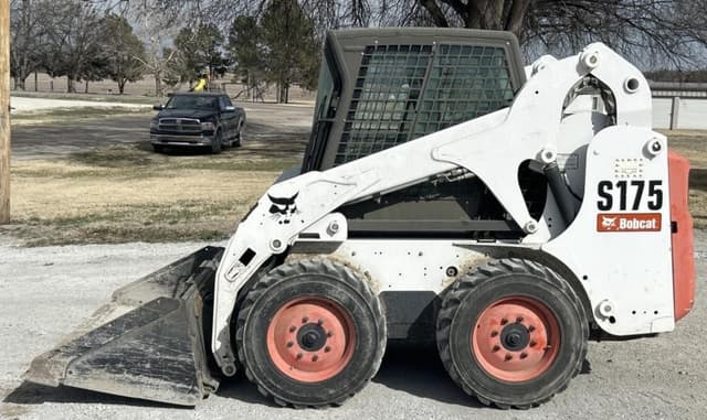 Image of Bobcat S175 equipment image 1