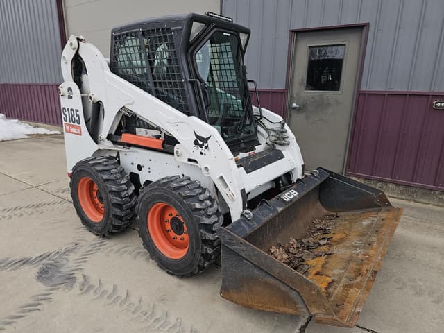Image of Bobcat S185 equipment image 4