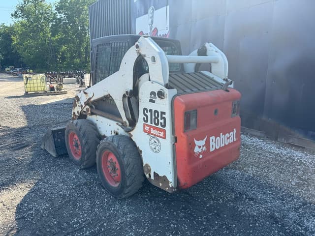 Image of Bobcat S185 equipment image 1