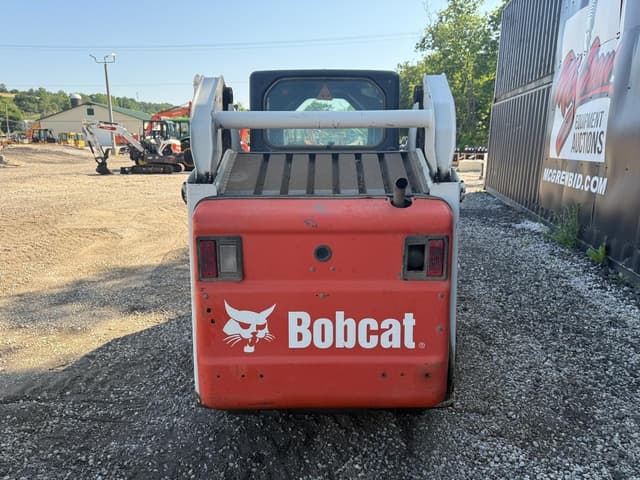 Image of Bobcat S185 equipment image 2