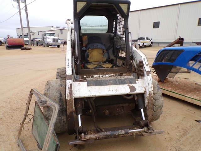 Image of Bobcat S205 equipment image 2