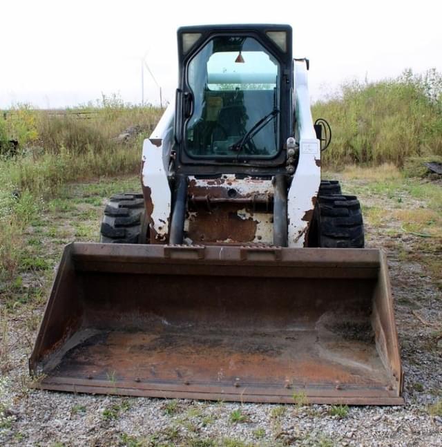 Image of Bobcat S300 equipment image 4