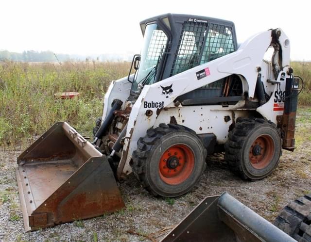 Image of Bobcat S300 equipment image 1