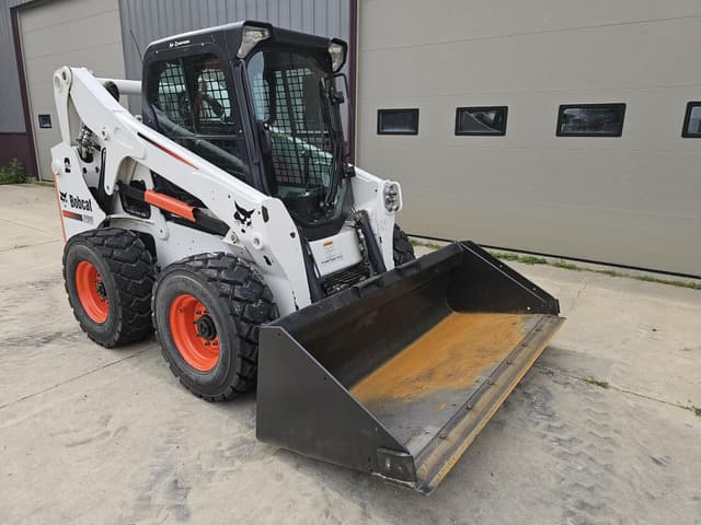Image of Bobcat S650 equipment image 2