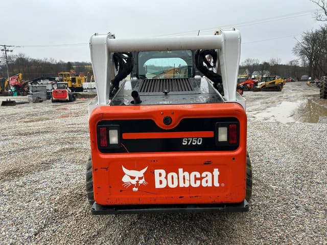 Image of Bobcat S750 equipment image 2