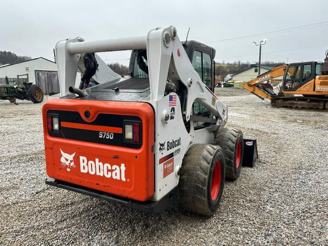 Image of Bobcat S750 equipment image 3