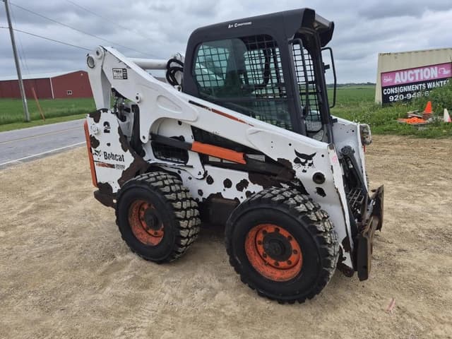 Image of Bobcat S750 equipment image 3