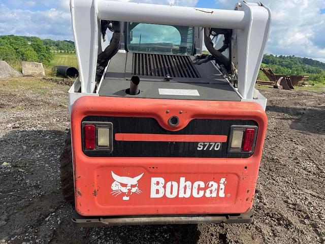 Image of Bobcat S770 equipment image 2