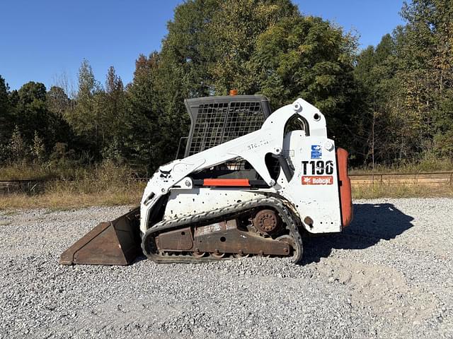 Image of Bobcat T190 equipment image 2