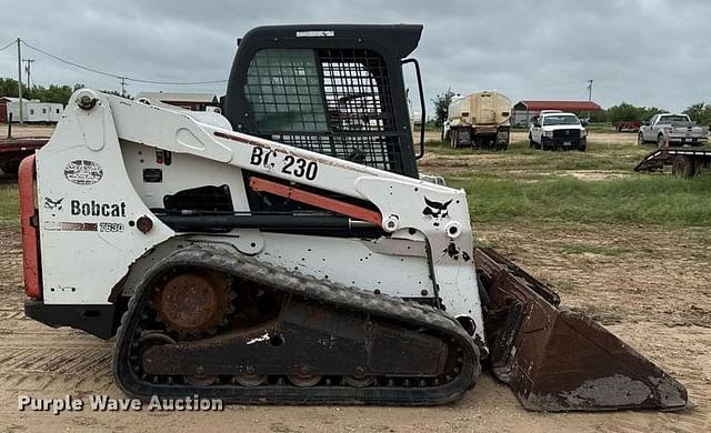 Image of Bobcat T630 equipment image 3