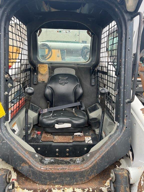 Image of Bobcat T650 Image 1