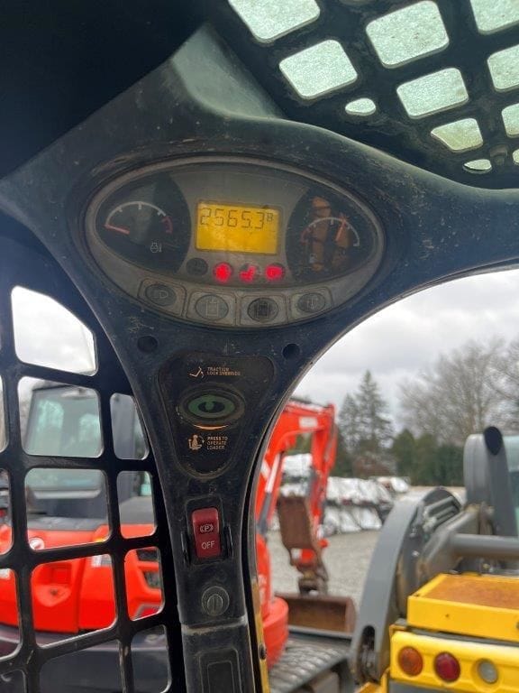 Main image Bobcat T650