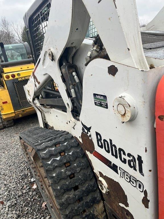 Image of Bobcat T650 equipment image 3