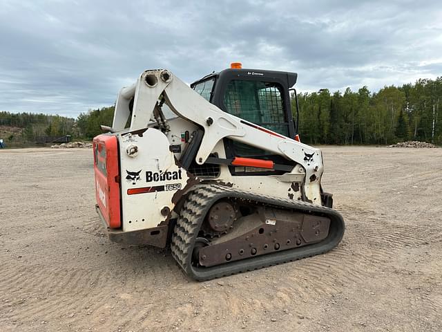 Image of Bobcat T650 equipment image 3