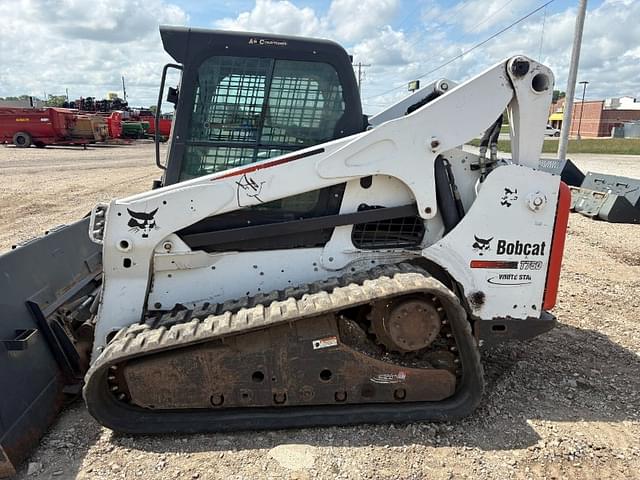 Image of Bobcat T750 equipment image 4