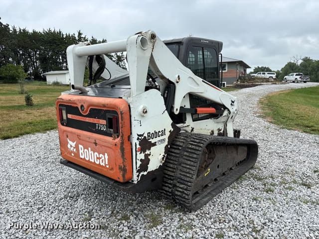 Image of Bobcat T750 equipment image 4