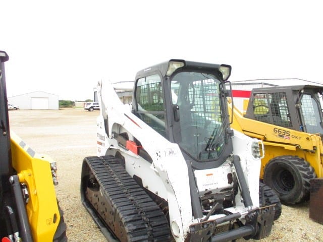 Main image Bobcat T870