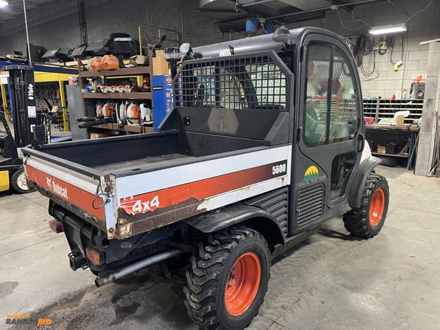 Image of Bobcat Toolcat 5600 equipment image 4