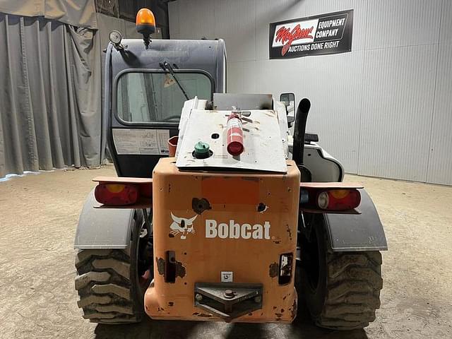 Image of Bobcat V417 equipment image 3