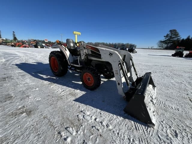 Image of Bobcat CT445 equipment image 3
