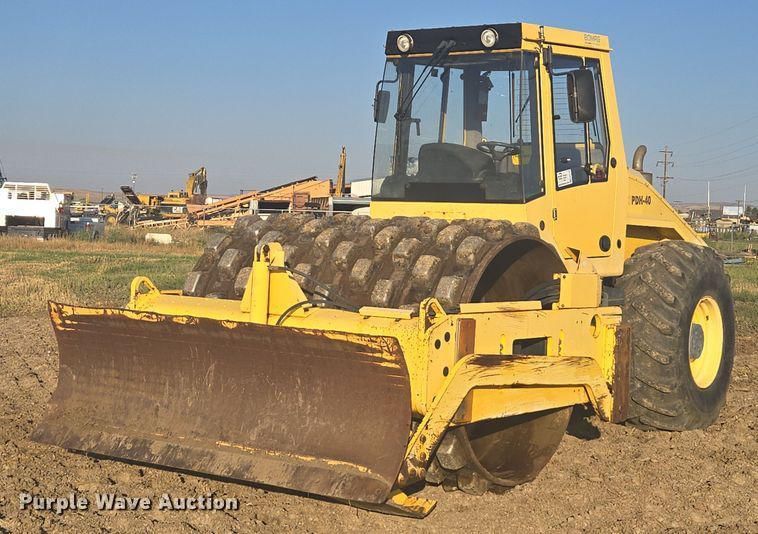 2011 Bomag BW213PDH-40 Equipment Image0