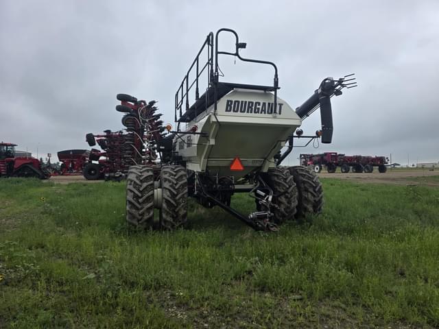 Image of Bourgault 3310 equipment image 4