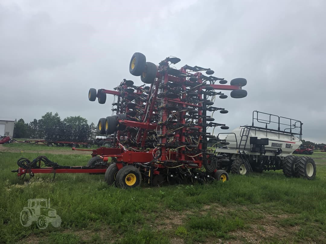 Image of Bourgault 3310 Primary image