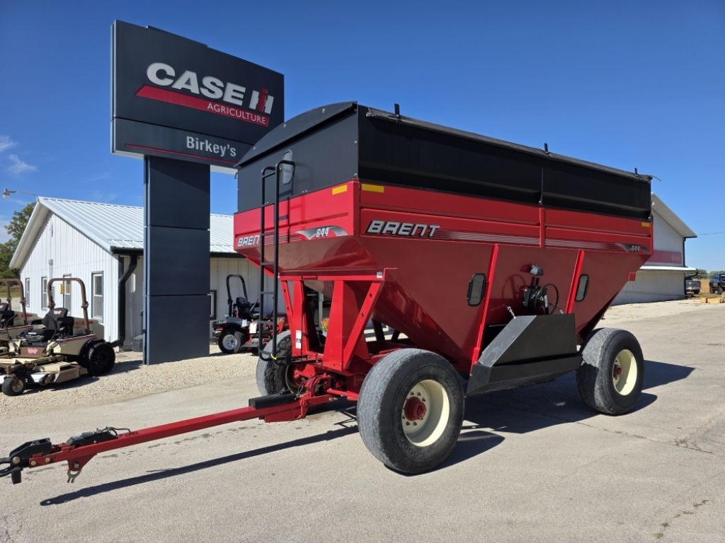 2011 Brent 644 Equipment Image0