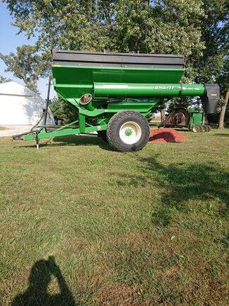 2011 Brent 782 Equipment Image0