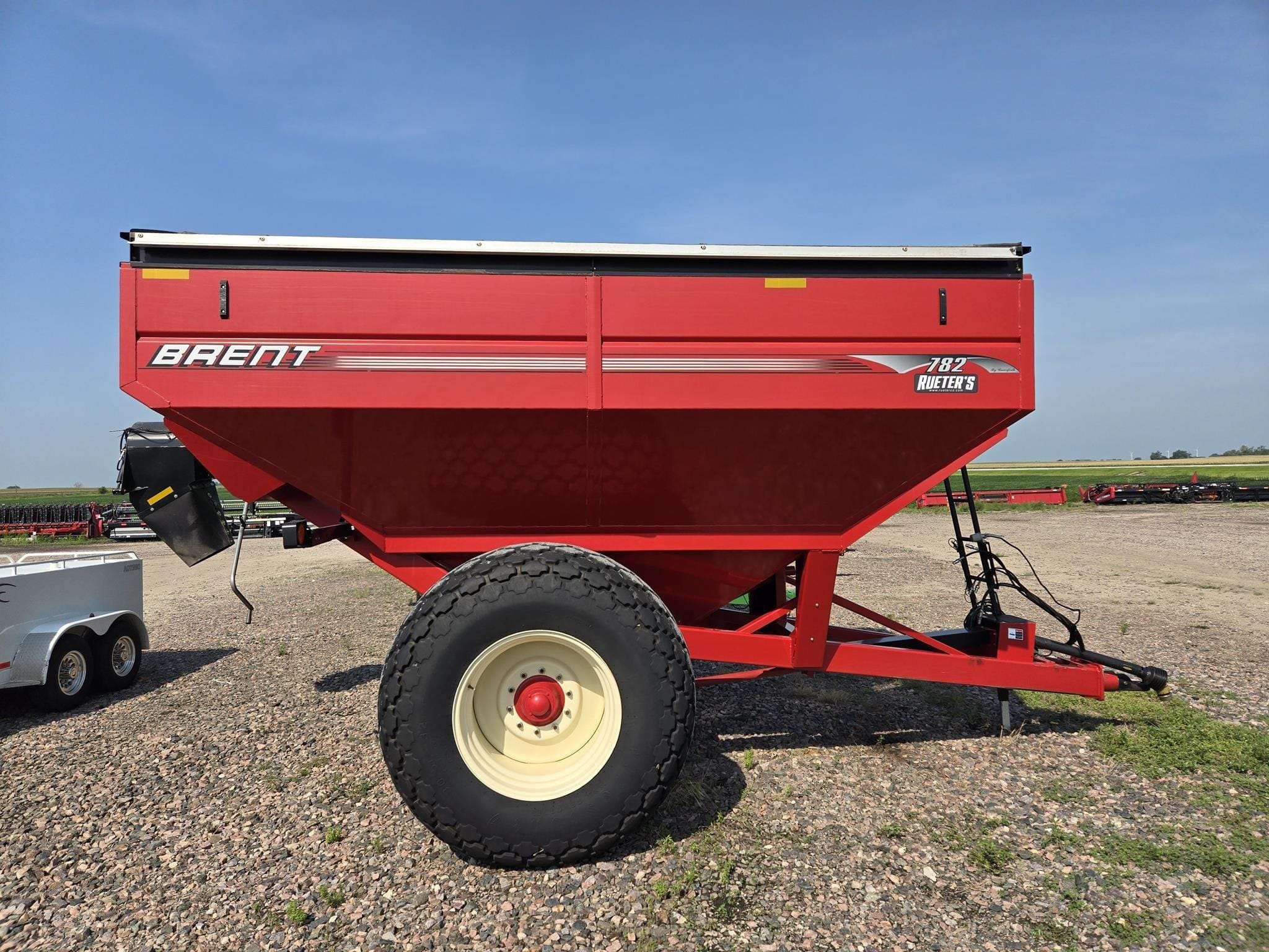2011 Brent 782 Equipment Image0