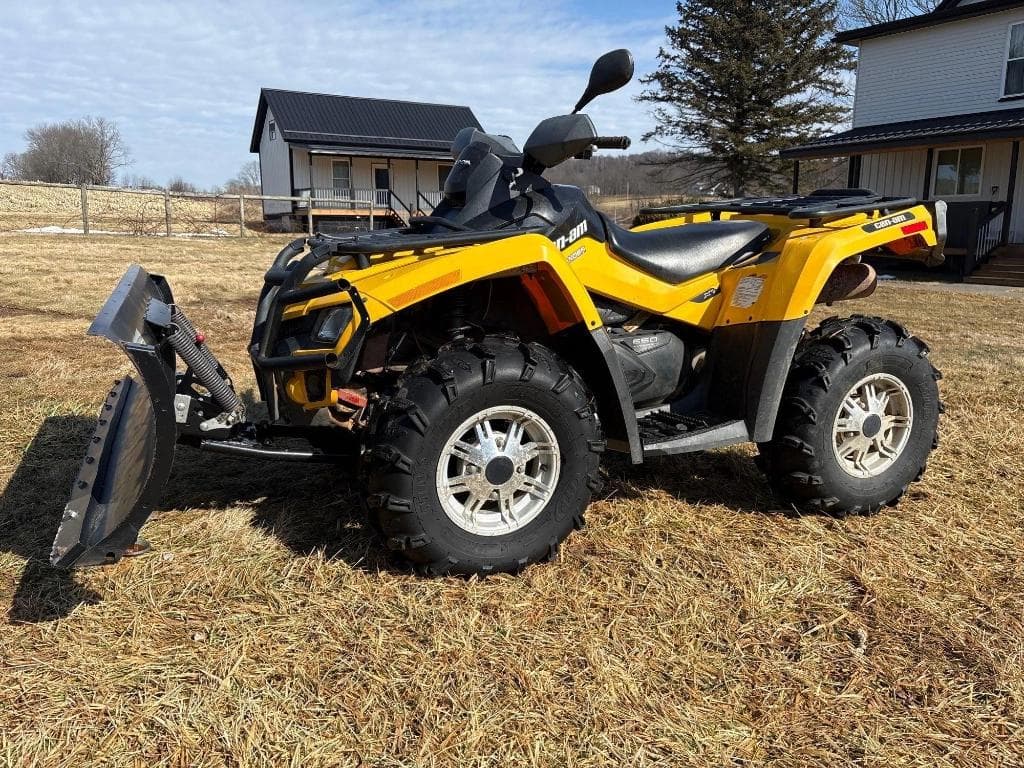 Image of Can-Am Outlander 650 Primary image