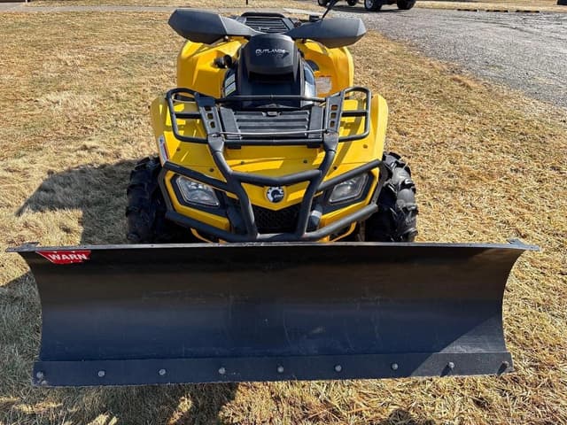 Image of Can-Am Outlander 650 equipment image 1