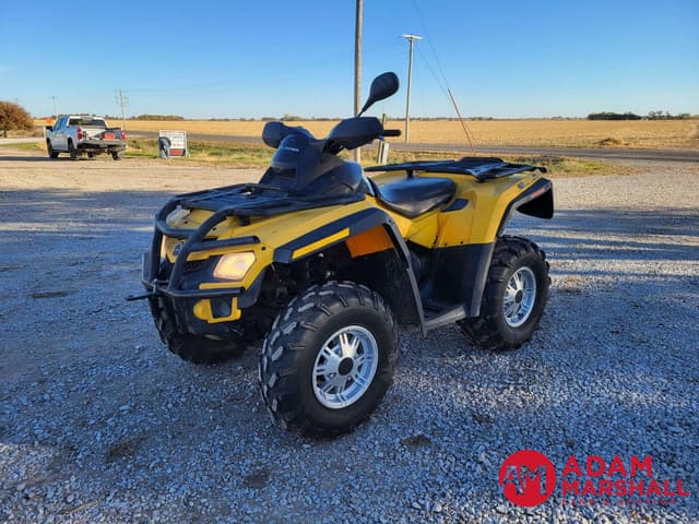 Image of Can-Am Outlander XT equipment image 1